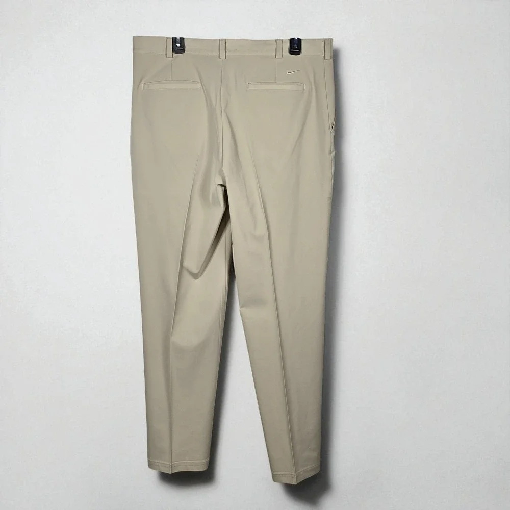 Nike Golf Pants Mens 36x32 Beige Lightweight Performance Athletic Stretchy